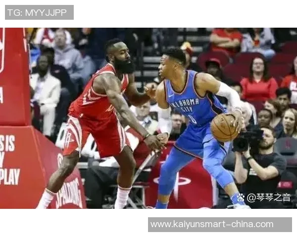 NBA火箭对阵雷霆精彩文字直播全程回顾与赛况分析